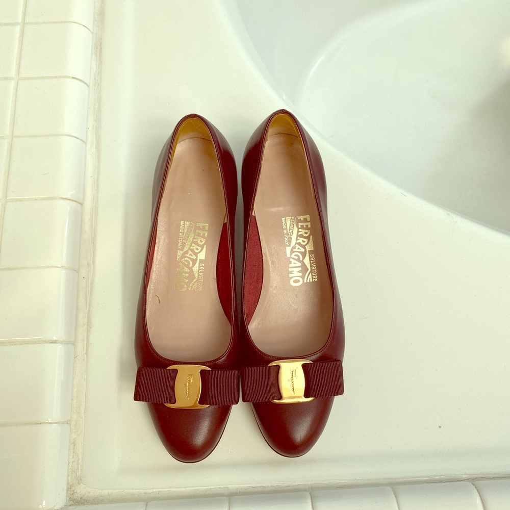Salvatore Ferragamo leather kitten heels
